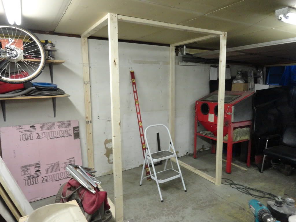 Sand blasting room build